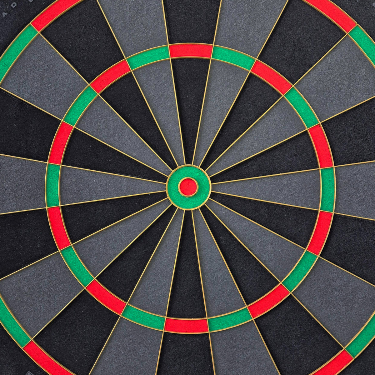 Detailaufnahme des Premium-Sisals am Bulls NL Advantage Dartboard